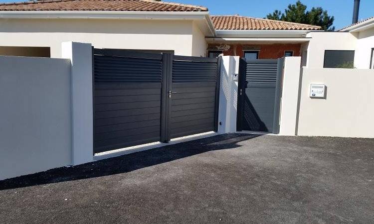 Portail en metal